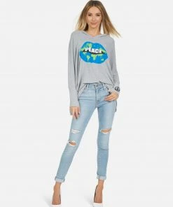 Lauren Moshi Collections Wilma World Peace Lips