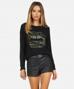 Lauren Moshi North Camo Lip