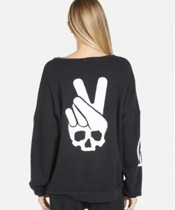 Lauren Moshi Sierra Skull Peace Hand