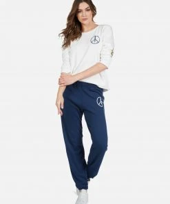 Lauren Moshi Calista Peace Lightning