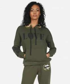 Lauren Moshi Melanie Camo Lip