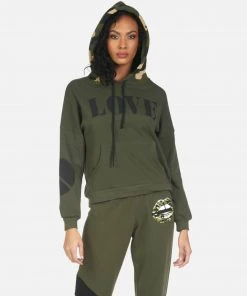 Lauren Moshi Melanie Camo Lip