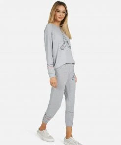 Lauren Moshi Alana Prayer Hands