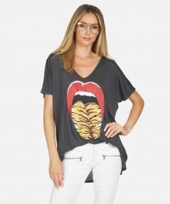 Lauren Moshi April Tiger Tongue