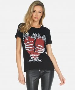 Lauren Moshi X Edda X Def Leppard Heartbreak Short Sleeve 13 Lauren Moshi X Edda X Def Leppard Heartbreak Short Sleeve