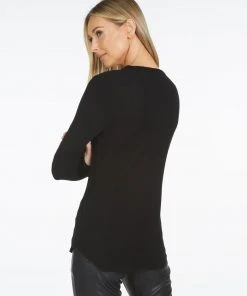 Lauren Moshi X McKinley X Neon Tiger