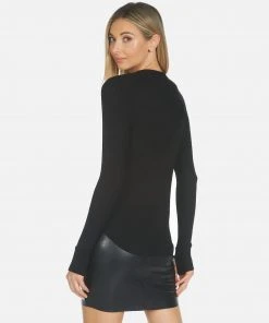 Lauren Moshi McKinley X Butterfly Hamsa