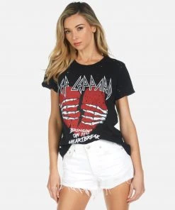 Lauren Moshi X Bess X Def Leppard Heartbreak