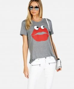 Lauren Moshi Capri Kiss Face Short Sleeve