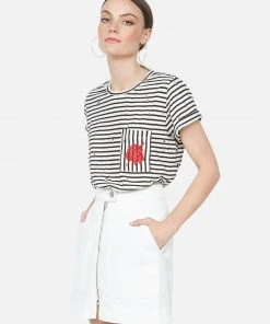 Lauren Moshi Short Sleeve Iris Arrow Rose