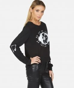 Lauren Moshi Rooney Record Eye