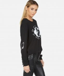 Lauren Moshi Rooney Record Eye