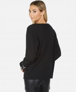 Lauren Moshi Rooney Record Eye