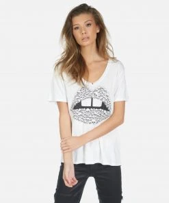 Lauren Moshi Short Sleeve Elara Skull Lip