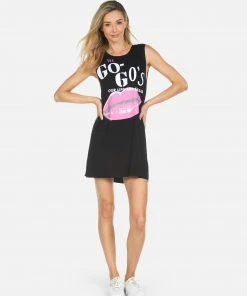 Lauren Moshi Deanna The Go-Go's