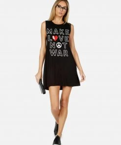 Lauren Moshi X Collections Deanna X Make Love Not War