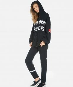 Lauren Moshi Gia Skull Lip