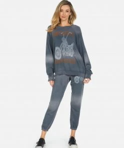 Lauren Moshi Alana Moshi Ride