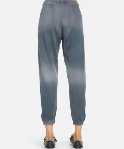 Lauren Moshi Alana Moshi Ride