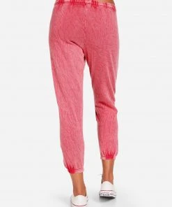 Lauren Moshi X Alana X Make Love Not War