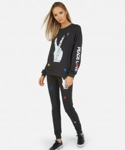 Lauren Moshi Jess Peace Hand Elements