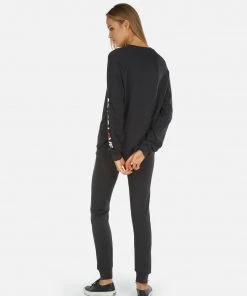 Lauren Moshi Jess Peace Hand Elements