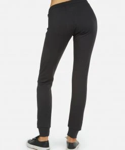 Lauren Moshi Jess Peace Hand Elements