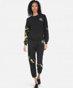 Lauren Moshi Bottoms Abra Camo Lip