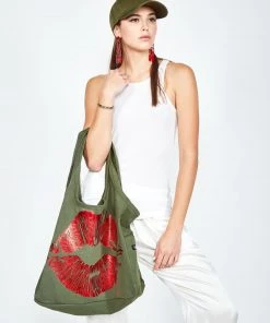 Lauren Moshi Taylor Red Foil Lip