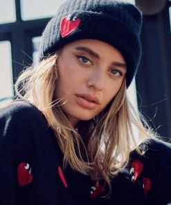 Lauren Moshi Peace Love & Moshi Blix Heartface Patch