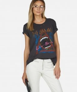 Lauren Moshi X Def Leppard Wolf Love Bites Tops
