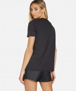 Lauren Moshi Short Sleeve Wolf Mickey Crew