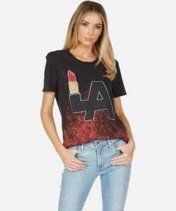 Lauren Moshi Short Sleeve Wolf LA Lipstick