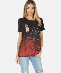 Lauren Moshi Short Sleeve Wolf LA Lipstick