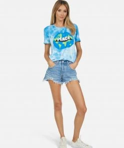 Lauren Moshi Short Sleeve Wolf World Peace Lips 11 Lauren Moshi Short Sleeve Wolf World Peace Lips