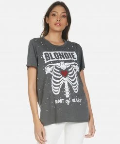 Lauren Moshi Short Sleeve Wolf Blondie Heart