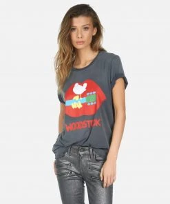 Lauren Moshi Wolf Woodstock Lip