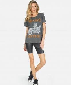 Lauren Moshi Wolf Moshi Ride