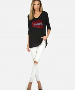 Lauren Moshi X Tops Eva X Crystal Biting Lip