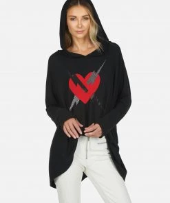 Lauren Moshi X Wilma X Lightning Love