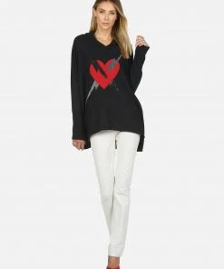 Lauren Moshi X Wilma X Lightning Love