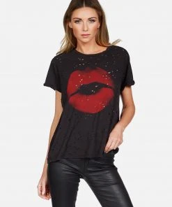 Lauren Moshi X Bess X Spray Kiss Short Sleeve