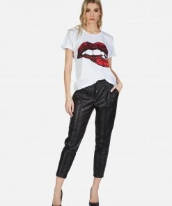 Lauren Moshi Edda Biting Lip