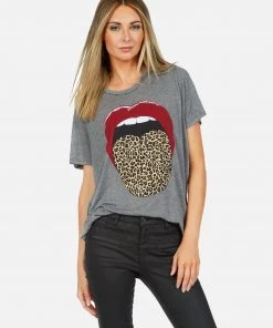 Lauren Moshi Short Sleeve Capri Leopard Tongue