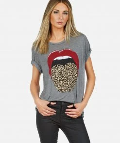 Lauren Moshi Short Sleeve Capri Leopard Tongue