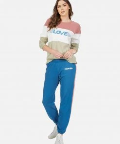 Lauren Moshi LAST CALL Kiernan Love Wings