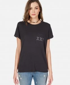 Lauren Moshi Iris Skull Bone Eye