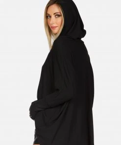 Lauren Moshi X Wilma X Stitched Heart Elements