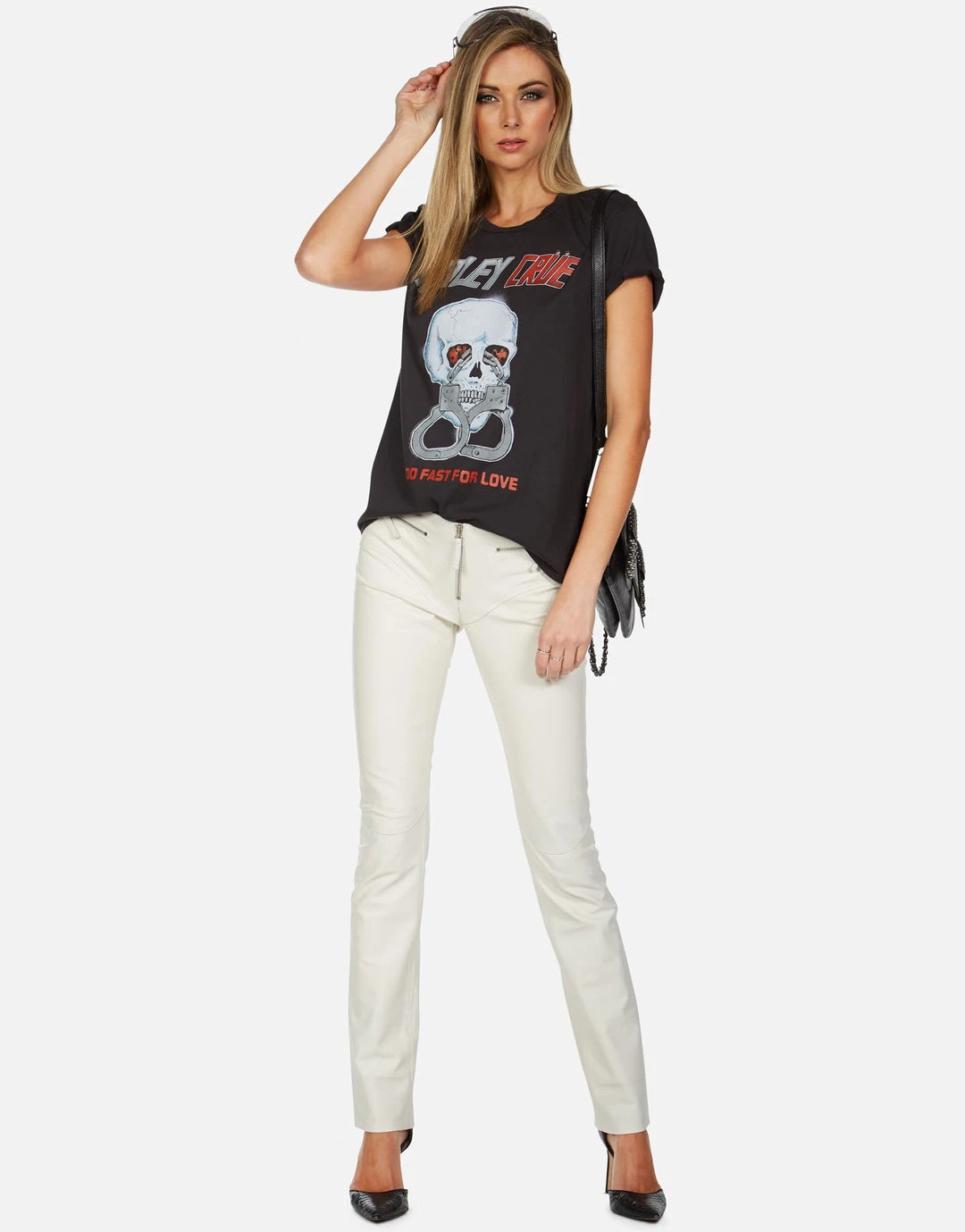 Lauren Moshi X Motley Crue Short Sleeve Wolf Too Fast For Love 5 Lauren Moshi X Motley Crue Short Sleeve Wolf Too Fast For Love