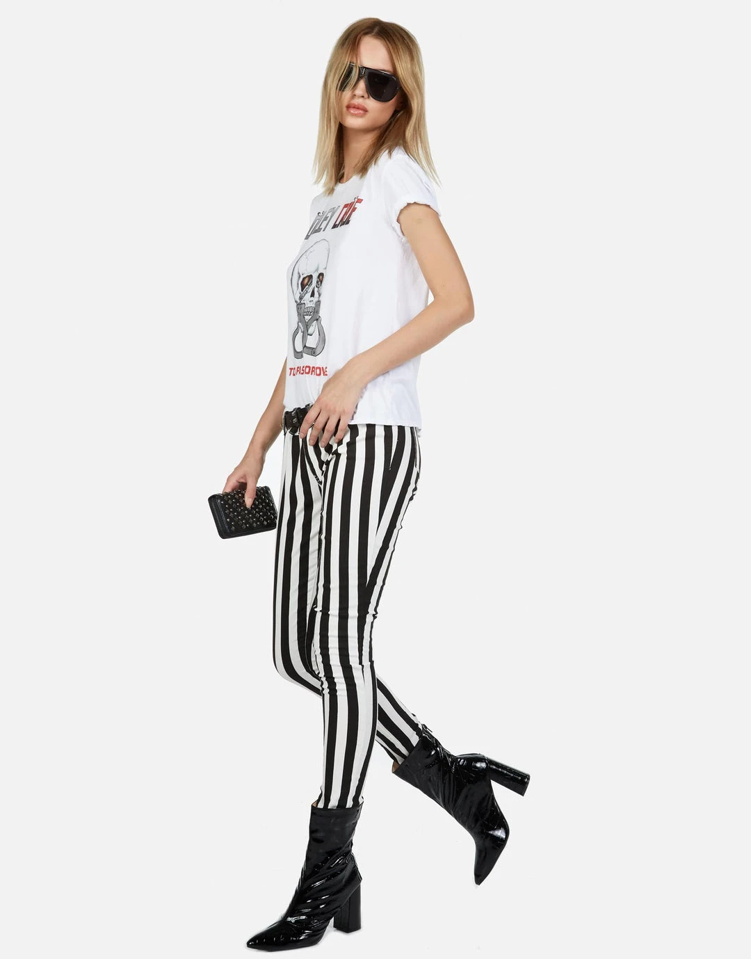 Lauren Moshi X Motley Crue Short Sleeve Wolf Too Fast For Love 7 Lauren Moshi X Motley Crue Short Sleeve Wolf Too Fast For Love